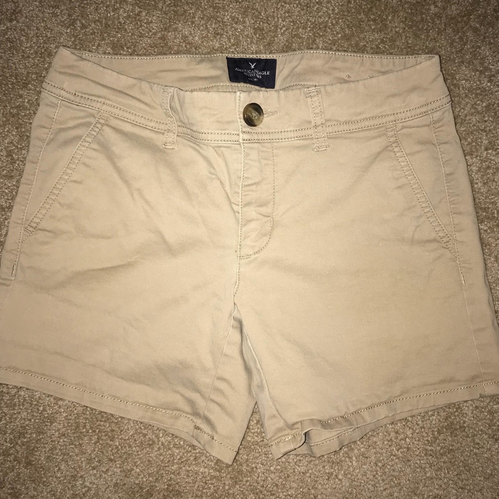 khaki shorts